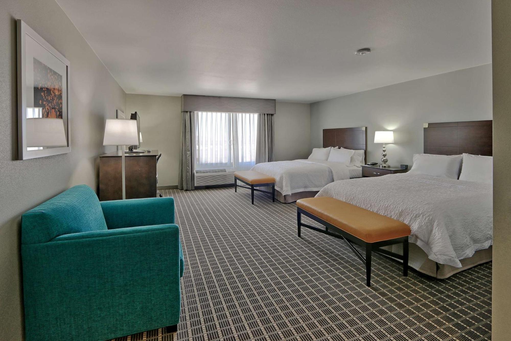 Hampton Inn & Suites Albuquerque Airport Exterior foto